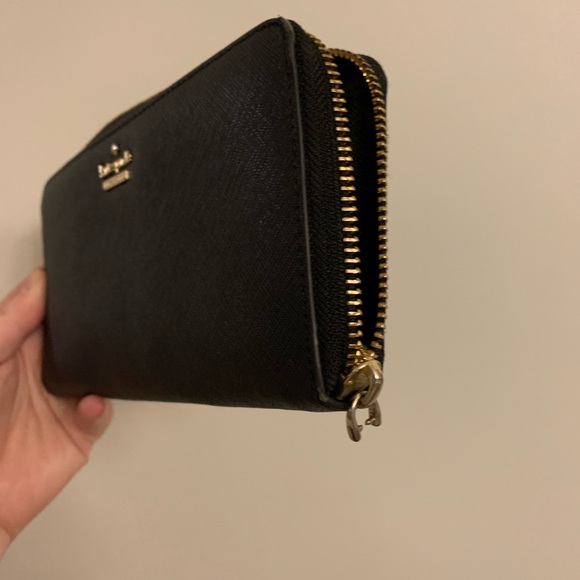 Kate Spade Wallet - Picture 2 of 4